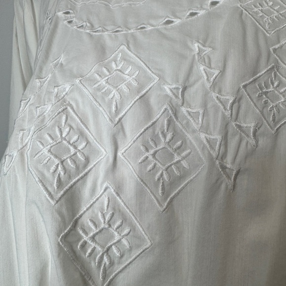 💎 Lane Bryant Eyelet Blouse with Tie-Front White - Picture 9 of 11